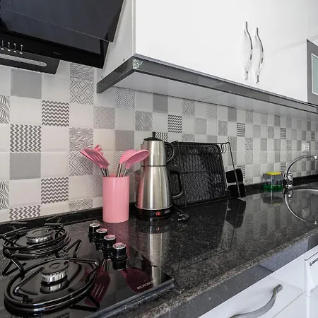 Central And Cozy Flat W Balcony And Acs In * بورصة